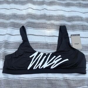 NIKE MULTI LOGO SCOOP NECK NESSC251-001 Black SIZE XL NEW WITH TAGS